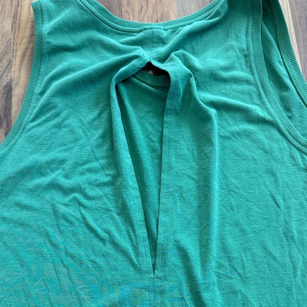 Athleta Green Tank Top - Picture 5 of 7